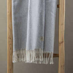 Coperta Ginepro in stile Cottage toscano con passamaneria (130x180 cm)
